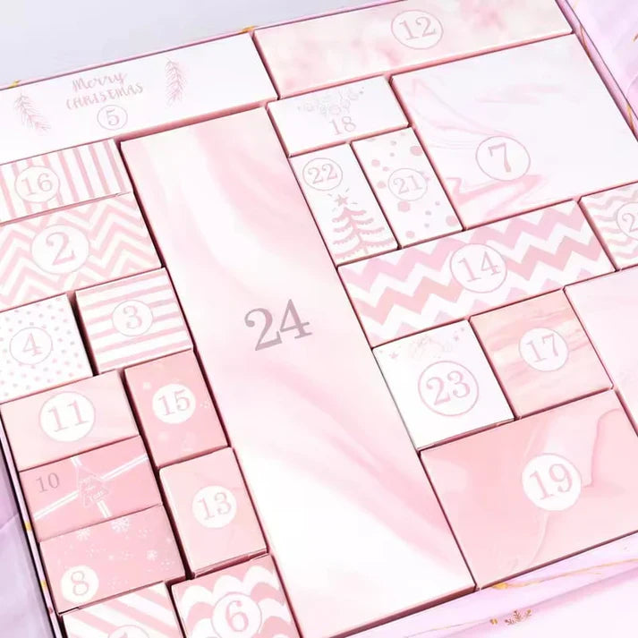 Ziemassvētku adventes kalendārs – dāvanu kastīte ar 24 pārsteigumiem