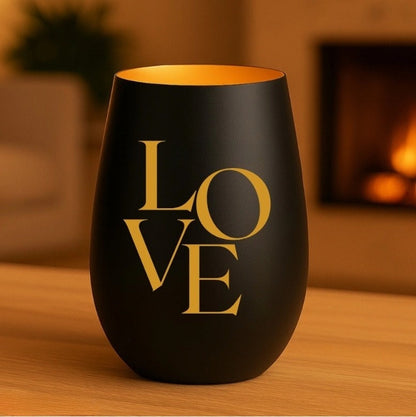 Aromātiskā svece ar LOVE (mīlestības) dizainu