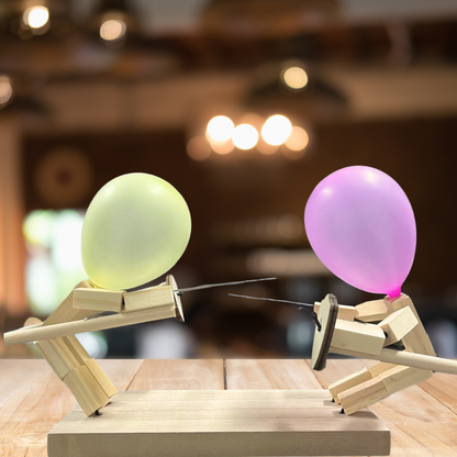 Duel Buddies – Ātras Reakcijas Spēle Visai Ģimenei