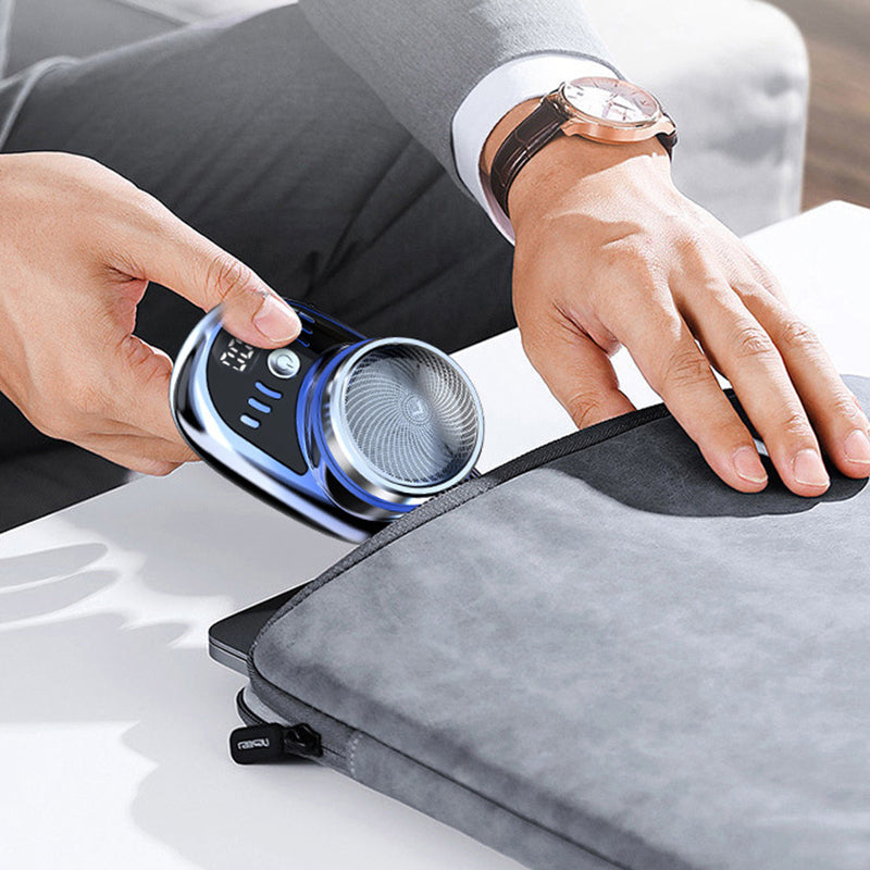 Mini pārnēsājams elektriskais skuveklis – precīza sausā un mitrā skūšana